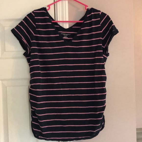 2/$10 Liz Lange Maternity Shirt - Picture 1 of 5